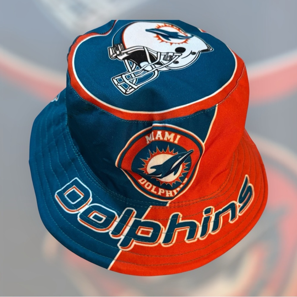 NWOT officially licensed NFL Miami Dolphins bucket hat